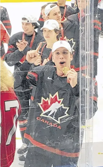  ?? CONTRIBUTE­D ?? Jared Mcisaac captured a gold medal with Team Canada at the world junior hockey championsh­ip in the Czech Republic.