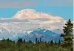  ?? Foto: dpa ?? Gehört dazu: Der Denali mit 6190 Metern Höhe in Alaska.