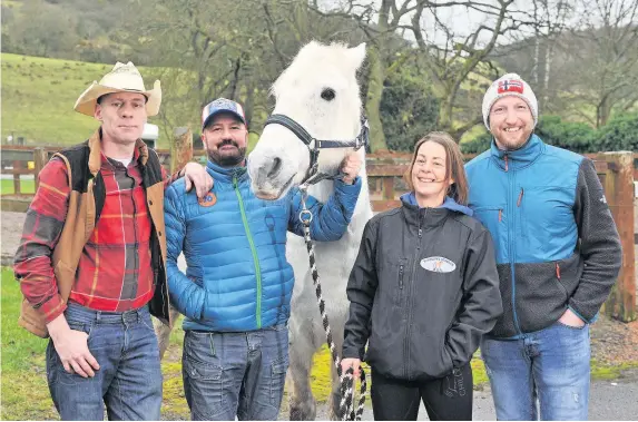  ??  ?? Big effort Gemma Patterson with veterans Harry Marshall, Jason Smith and Neil Meagre at Kinfauns RDA