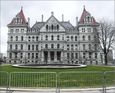  ?? HANS PENNINK/ASSOCIATED PRESS ?? View of the the New York state Capitol, Friday, April 8, 2022, in Albany, N.Y. New York’s legislatur­e is working to polish off a state budget that commits billions of dollars to social programs and bolsters health care workers, and also tinkers with rules governing when criminal defendants can be jailed before a trial.