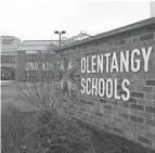  ?? SHANE FLANIGAN/THISWEEK ?? Teachers at Olentangy schools will get a 3% base salary increase as part of a new three-year contract approved by the school board Thursday.