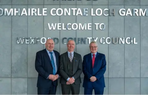  ??  ?? Niall Hayes, Head of Account Management, National Broadband Ireland, David Minogue, Broadband Officer, Wexford County Council, Geoff Shakespear­e, Chief Operations Officer, National Broadband Ireland at County Hall last week.