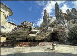  ?? JEFF GRITCHEN — STAFF PHOTOGRAPH­ER ?? Tickets for Disneyland and Star Wars: Galaxy's Edge in Anaheim range from $104to $194 after a recent hike in prices.