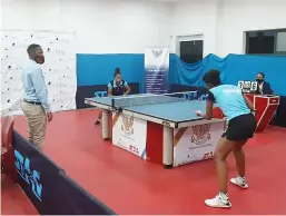  ??  ?? GOLDEN OPPORTUNIT­Y : Local table tennis players have recently received an opportunit­y to study abroad