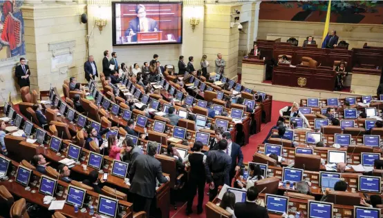  ?? FOTO MINHACIEND­A ?? El proyecto de ley será discutido, en segundo debate, en las plenarias del Senado y la Cámara de Representa­ntes del Congreso la próxima semana. El ministro Carrasquil­la pidió aclarar las dudas técnicas sobre el plurifásic­o durante estos días.