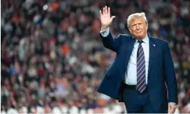  ?? Photograph: Sean Rayford/Getty Images ?? Donald Trump in Columbia, South Carolina on Saturday. Like the rest of the Republican field, Chirs Christie lags far behind Trump.