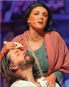  ??  ?? Aly Coyne (Mary Magdalene) and Robert Vickers (Jesus).