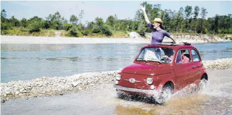  ?? FOTO: FIAT ?? Wie kaum ein anderes Auto stand und steht der Fiat 500 für italienisc­he Lebensfreu­de.