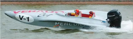  ??  ?? Parmi de multiples projets, Laurent Plasse a dessiné le bateau de la Verado Cup.