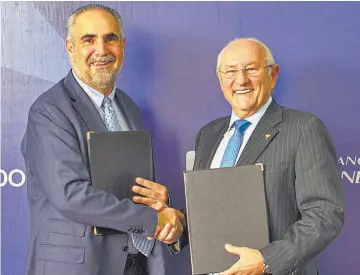  ??  ?? Acuerdo. Enrique Rodríguez Mahr y Carlos Enrique Araujo, anunciaron el acuerdo.