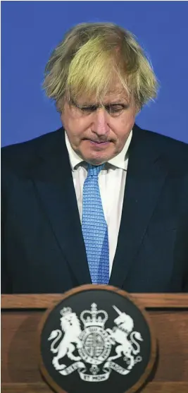  ?? AP ?? El «premier» Boris Johnson promete tomarse una pinta en un «pub» el lunes 12 de abril