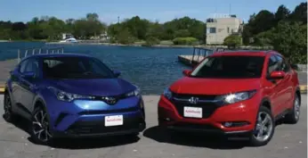  ?? JODI LAI/AUTOGUIDE.COM ?? AutoGuide compared the 2018 Toyota C-HR, left, vs. the 2017 Honda HR-V.