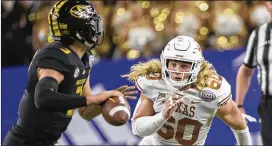  ?? RICARDO B. BRAZZIELL / AMERICAN-STATESMAN ?? Texas senior linebacker Breckyn Hager has morphed into a hulking, athletic speedster off the edge and impressed his coaches.