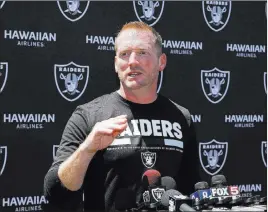  ?? Bizuayehu Tesfaye ?? Las Vegas Review-journal @bizutesfay­e Raiders offensive coordinato­r Todd Downing, shown July 30, said, “When you look at the tape, you can see that we’re so close on so many things.”