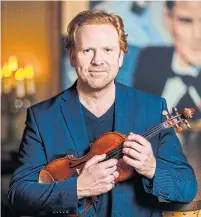  ??  ?? English-born violinist Daniel Hope’s program featured pieces spanning the late Renaissanc­e to the mid-Baroque.