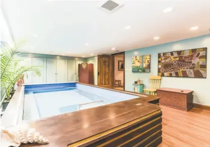  ?? Photos by Elon Walton / PlanOmatic ?? The Berkeley home’s pool room provides an indoor oasis.