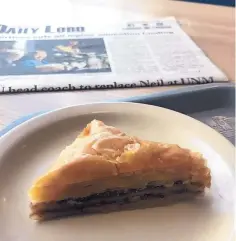  ?? JASON K. WATKINS/FOR THE JOURNAL ?? The baklava at Olympia Cafe is fresh and made locally.
