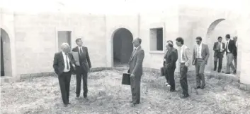  ?? ?? An IMO delegation visiting the IMLI premises still under constructi­on.
