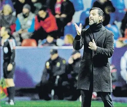  ?? FOTO: EFE ?? Quique Sánchez Flores El técnico del Espanyol tiene una importante oferta del Stoke City y hoy debe dar una respuesta al club inglés