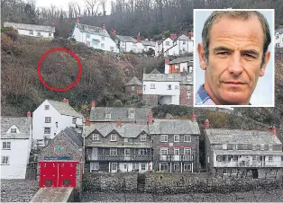  ?? Picture: MARK PASSMORE/APEX ?? Robson Green, inset, clambered down from the top of the cliff in Clovelly in Devon, above, to the spot where the elderly man had become trapped, here circled in red