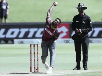  ?? GAVIN BARKER BackpagePi­x ?? LUTHO Sipamla of the Spartans bowls during the MSL match against the Jozi Stars at Centurion recently|