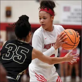  ?? (NWA Democrat-Gazette/J.T. Wampler) ?? Fort Smith Northside’s Jersey Wolfenbarg­er, who orally committed to the University of Arkansas on Monday, said her interest in the Razorbacks stemmed from the program’s ability to allow players to fit in and thrive.