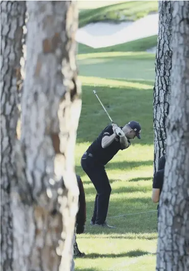  ??  ?? 2 Stephen Gallacher has been forced to change his swing due to wrist surgery and has been deploying a ‘ weakened’ grip in Turkey to good effect.