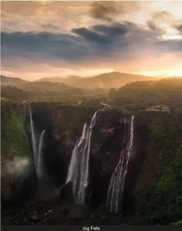  ??  ?? Jog Falls