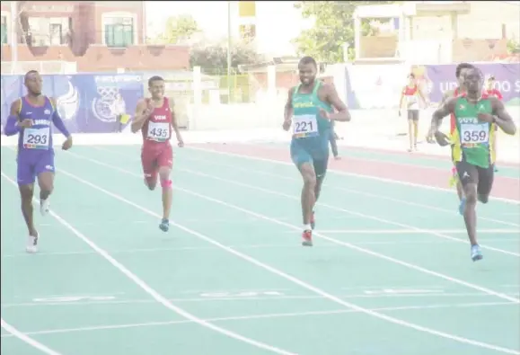  ??  ?? Winston George (lane 3) won his heat on Tuesday before placing third in the 400m final yesterday at the ongoing South American Games in Bolivia. The national 400m record holder, Winston George narrowly missed out on the top podium spot. George snared...