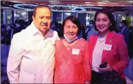  ?? ?? Philippine Red Cross Chairman Richard Gordon, MB VP-Public Relations Carmen Suva, and Philippine Red Cross secretary general Gwendolyn Pang