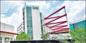  ?? MINT/FILE ?? Manipal offered to subscribe to ₹2,100 crore of shares of Fortis via a preferenti­al allotment at ₹160 apiece