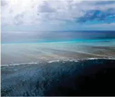  ??  ?? Vista aérea de la Gran Barrera de Coral.