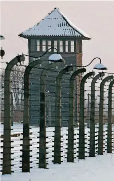  ?? FOTO: DPA ?? Wachturm im NS-Vernichtun­gslager Auschwitz.