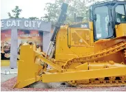  ??  ?? CAT 426F2 backhoe loader with the extra dig feature