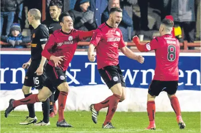  ?? Picture: SNS. ?? Brechin earned plaudits for their performanc­e against Dundee United on Saturday. Sean Crighton celebrates scoring the equaliser.