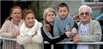  ?? PETER MEECHAM / FAIRFAX NZ ?? Family members hoping for closure, from left: Nadia McFall, Sarah Moore, Marama Moore, Marco Solomon and Billy Moore.