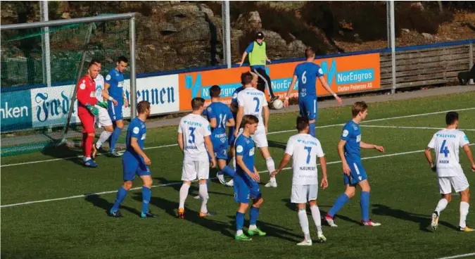  ?? FOTO: HENRIK GILL ?? Fløy tok ledelsen mot Hødd, men det endte til slutt 1–1 på Flekkerøy.