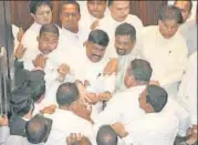  ?? REUTERS ?? Sri Lankan MPS scuffle during a heated Parliament session in Colombo on Thursday.