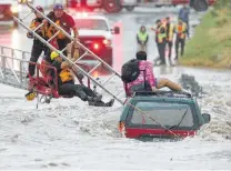  ?? Jerry Lara / San Antonio Express-News ?? Texas drivers lost 250,000 vehicles during Hurricane Harvey because they either drove through high water or rising water swamped their cars.