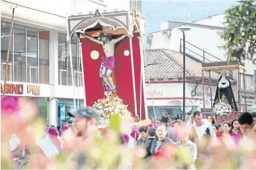  ?? Foto: Archivo/la Opinión ?? El Santo Viacrucis es uno de los días más importante­s dentro de la celebració­n de Semana Santa./