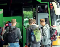  ??  ?? Low cost Ogni giorno oltre 80 corse Flixbus fermano a Bolzano