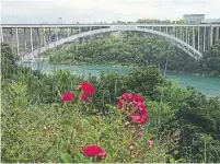  ?? RENÉ JOHNSTON TORONTO STAR FILE PHOTO ?? With the U.S. border closed until at least Sept. 21, the Rainbow Bridge in Niagara Falls will remain much quieter than usual.
