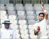  ??  ?? Karnataka captain R Vinay Kumar in action during the Ranji Trophy match against Mumbai on Thursday.