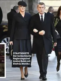  ??  ?? STAATSGÄST­E Der tschechisc­he Regierungs­chef Andrej Babis mit Ehefrau Monika