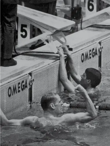  ??  ?? MAN MADE Omega developed automatic touchpads after a controvers­ial result at the 1960 Olympic men’s 100m freestyle