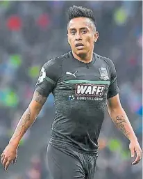  ?? AP ?? Desborde. Christian Cueva, hombre de selección.