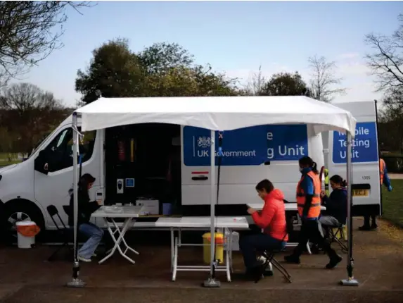  ?? (AFP/Getty) ?? A testing unit will be set up in Finchley Central Station after a case of the South African variant was detected