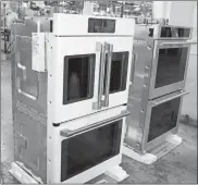  ?? Catherine Edgemon, File ?? Roper makes a variety of ranges and ovens for GE’s Monogram, Cafe, GE and Profile product lines.