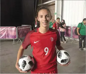  ??  ?? Fifó tem agora 18 anos e é uma jovem estrela do futsal mundial