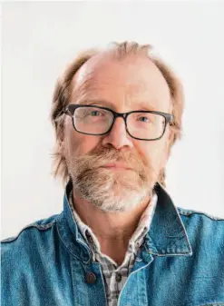  ?? Zach Krahmer ?? “Liberation Day” is George Saunders’ new short story collection.